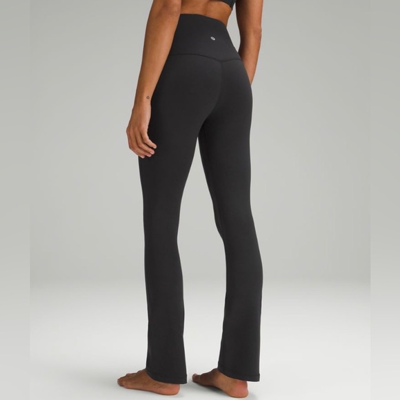NWOT Lululemon Align High Rise Mini Flare Short - Black - Size 6 - Picture 2 of 6